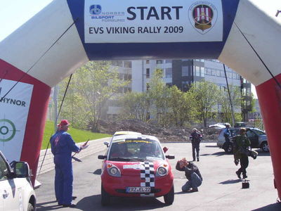 Team GK-Anlagentechnik und Epoché im Think am Start
