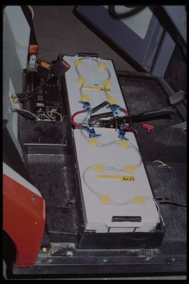 Batterien unter Sitzbank im Kewet  EL Jet 2
