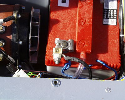 Zusatzsicherung am Batteriepol
