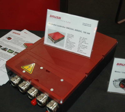 Brusa Motorsteuerung
100 kW, 97% Wirkungsgrad, kompakte Bauform, Wasserkühlung, kostet leider so viel wie ein Mittelklasse PKW (19T€)
