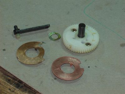 Steuerscheibe alt und neu
