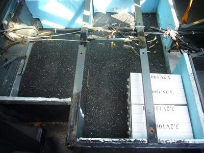 Hotzenblitz - Batterieeinbau
wer misst, misst mist  - leider zu hoch die Lithiums ... 
