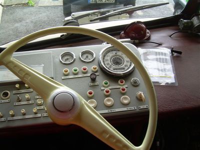 ÜH IIIs, das Cockpit
