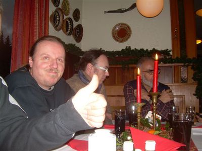 Berg.Hof 10.12.11 / Weihnachtsabsacker
Halreuther, alles roger
