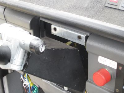 oben gebrochener Lenkradtrichter
Keywords: Lenkradtrichter Lenkrad Trichter