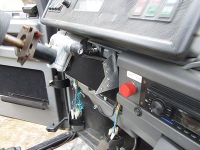 neue Befestigung von rechts
Keywords: Lenkradtrichter Lenkrad Trichter