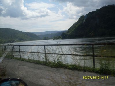 Am Rhein entlang
Ich kann mich nicht satt sehen
Keywords: Waldmühle 2010 Fahrt Tour Impressionen