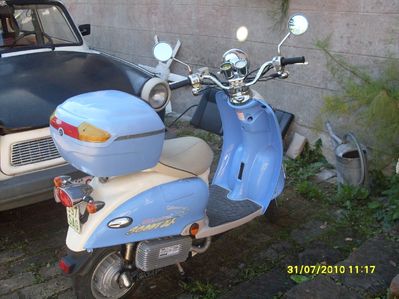 Nicht nur 3 Räder waren da
EVT in PopArt
Keywords: Waldmühle 2010 Fahrzeuge