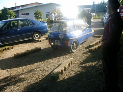 Der Parkur
Vorwärts, Rückwärts, Seitwärts und manchmal am liebsten tragen.
Keywords: Waldmühle 2010 Pokal
