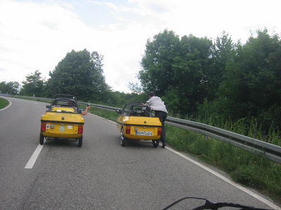 wer den Schaden hat, braucht für den Film nicht zu sorgen...
"EL-Rennen"
