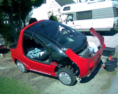 Ansicht offen
Hier wurde er überholt.
Keywords: Ansicht mit offenen Motorraum