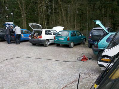 Fahrzeugimpressionen
Saxo, Think, AX, Citystromer,106er - für jeden was dabei
