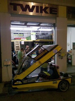 Ein Fehler (oder Widerspruch) im Bild ?
findet Ihn selbst ;)
