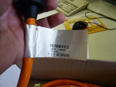 "Original" Adapterkabel Mennekes beim ADAC Freiburg
Typbezeichnung des Aufklebers
