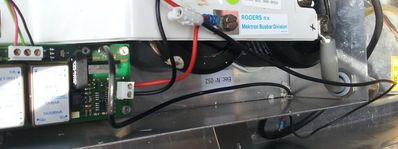 Controller
Wer kann mir sage was das für eine schwarze Leitung ist?
Keywords: Sam ,Controller